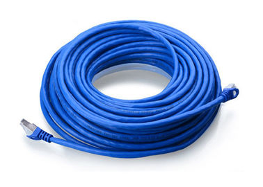 長さをカスタマイズされた青いFTP Cat6Aケーブルは4組保護されたケーブルをねじりました